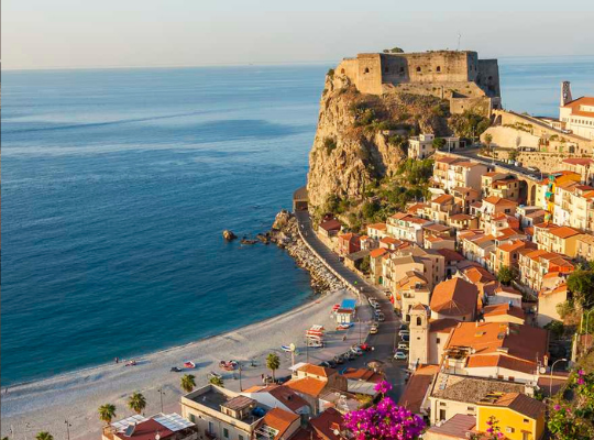 Calabria es un turismo y resort en Italia